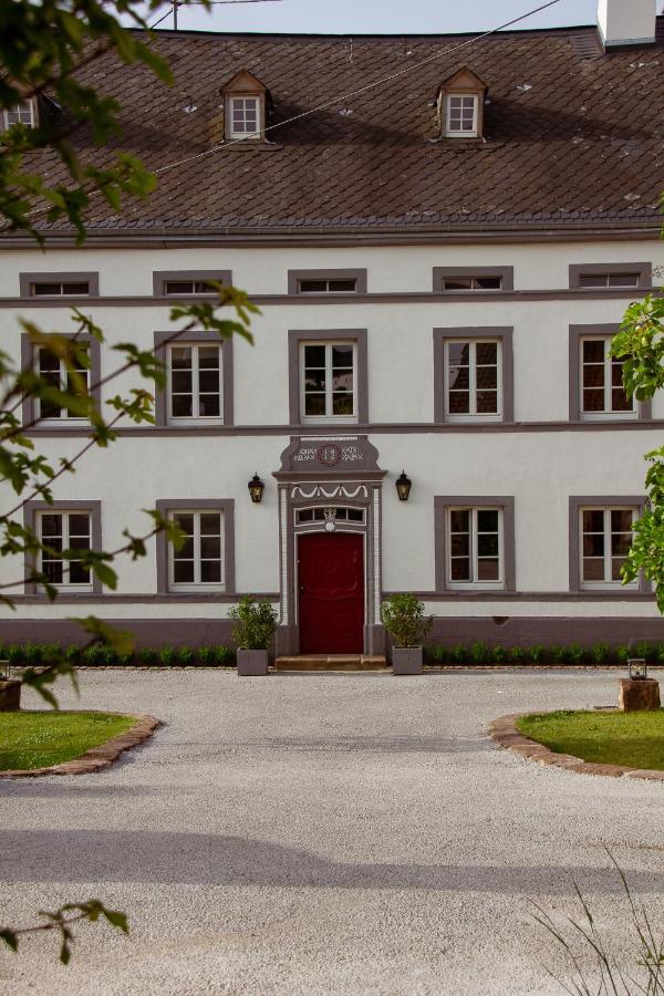 B&B Gutshaus De La Fontaine Feilsdorf Экстерьер фото