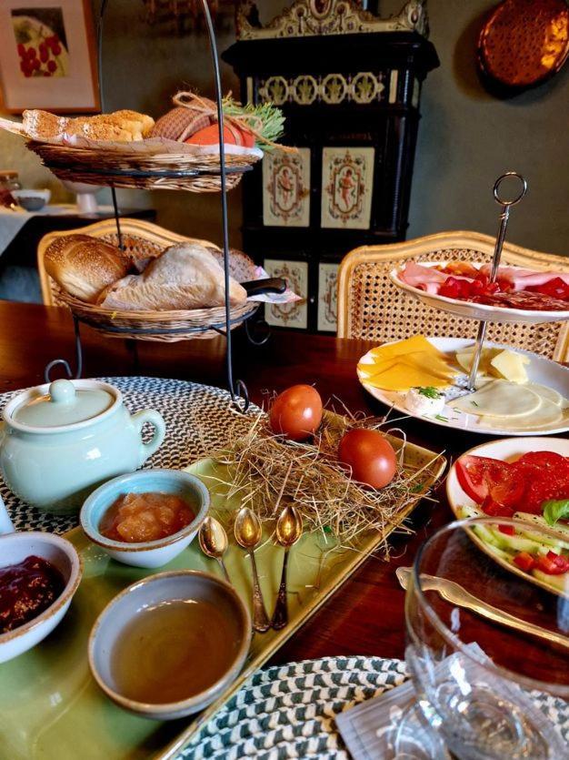 B&B Gutshaus De La Fontaine Feilsdorf Экстерьер фото